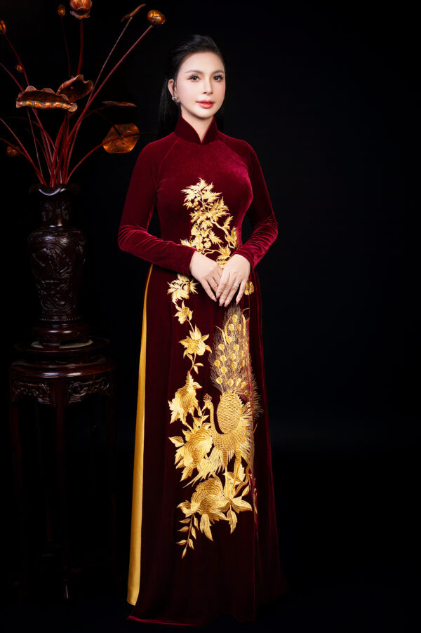 Phụng Vy